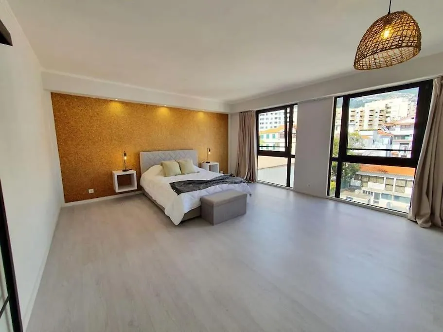 City Hall Apartment With Free Parking 丰沙尔 0*,
